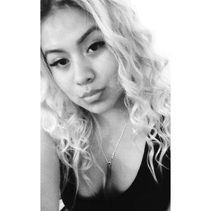 Meet your Posher, Danna