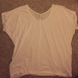 White loose fit shirt