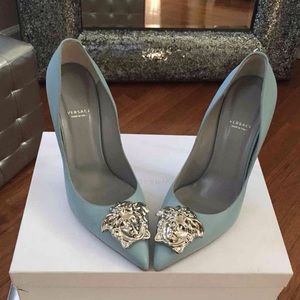 Meet your Posher, Ayah