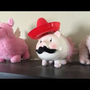 Meet your Posher, Alicia