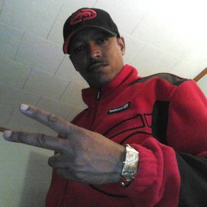 Meet your Posher, Derrick