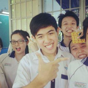 Meet your Posher, Hoàng