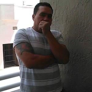 Meet your Posher, Elio