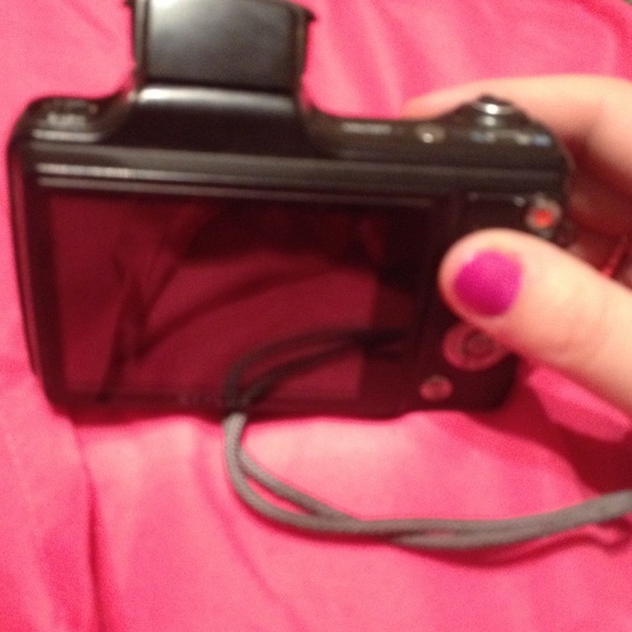 Olympus Camera - Picture 2 of 2