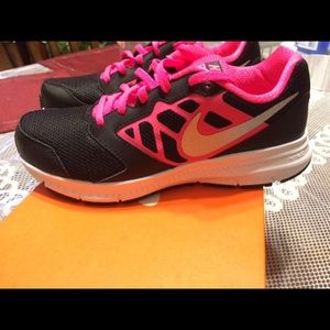 Women's nike running sneakers