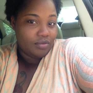 Meet your Posher, Carla