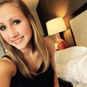 Meet your Posher, Lydia