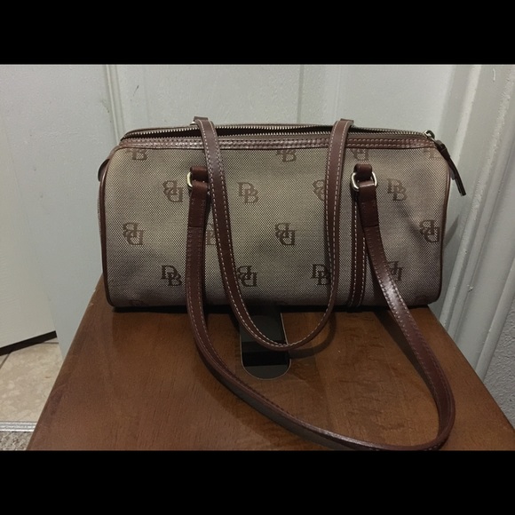 Dooney & Bourke