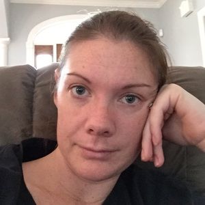 Meet your Posher, Becky