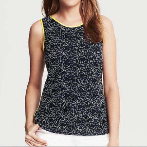 Banana republic Piped lace Shell