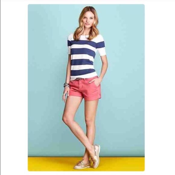 Red linen shorts