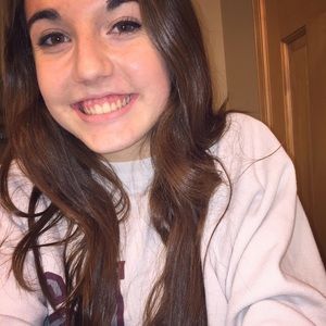 Meet your Posher, Leah