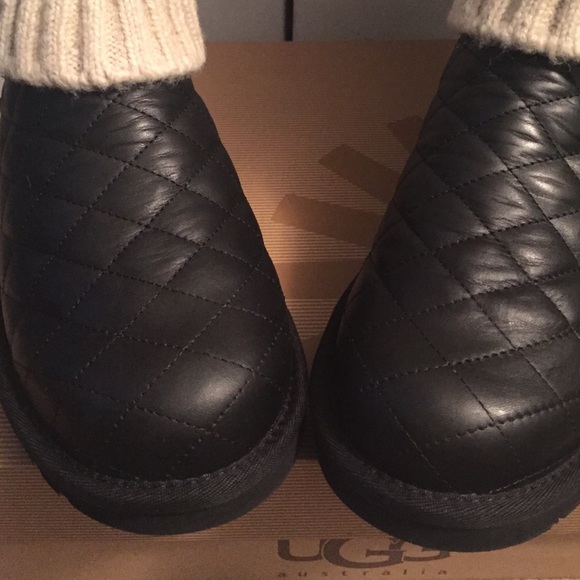 UGG - Picture 3 of 3