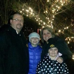 Meet your Posher, Laurie