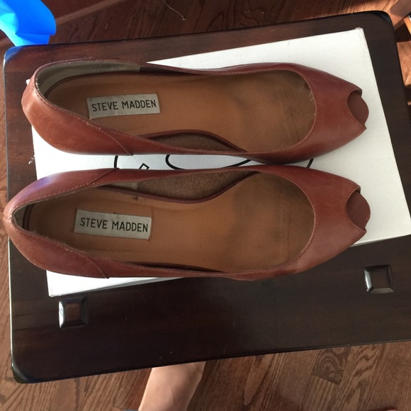 Steve Madden Wedge healed peep toe
