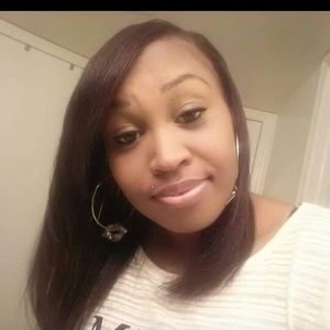 Meet your Posher, Candace