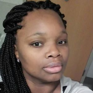 Meet your Posher, Jacqueline