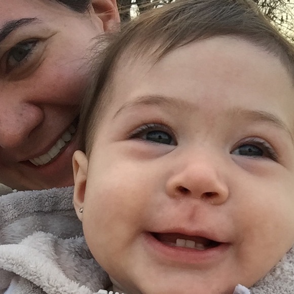 Meet your Posher, Lisa - Picture 1 of 1