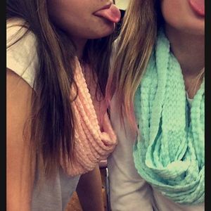 Meet your Posher, Hailey