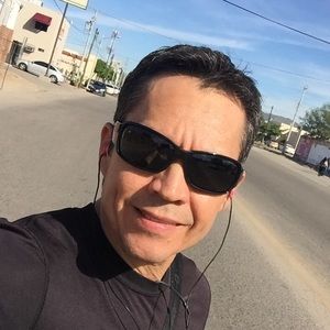 Meet your Posher, Rafael