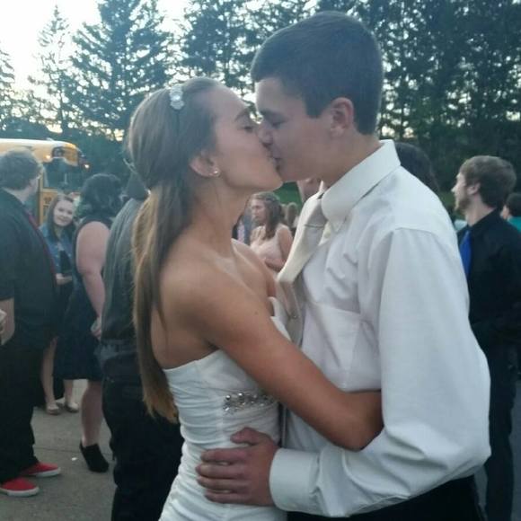 Meet your Posher, Haley - Picture 1 of 1