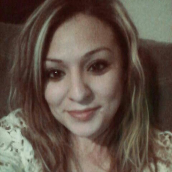 Meet your Posher, Maribel