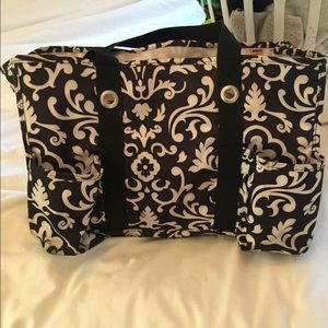Thirty one tote. Black and white Parisian print.