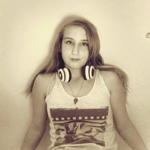 Meet your Posher, Alexsys