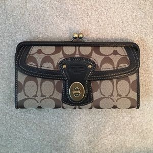 Coach Signature Wallet