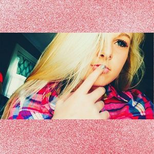 Meet your Posher, Cierra