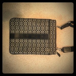 Coach Signature cross body bag