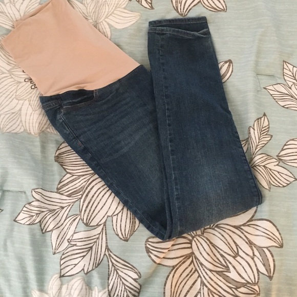 LOFT Maternity jeans