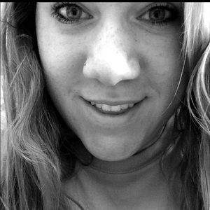 Meet your Posher, Breana