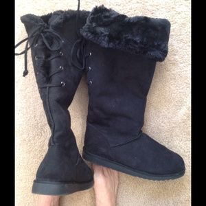 NWOT Softest boots you'll ever wear