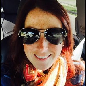 Meet your Posher, Juli