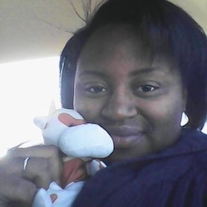 Meet your Posher, Cassandra