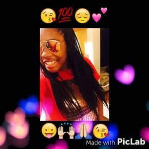 Meet your Posher, Jonnae