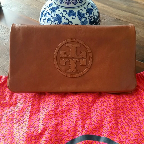 Tory burch folded clutch