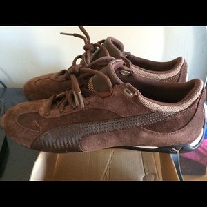 NWB Puma Fast Cat suede sneaker