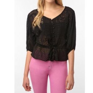 🎉2x HP🎉Kimchi Blue Poet Blouse