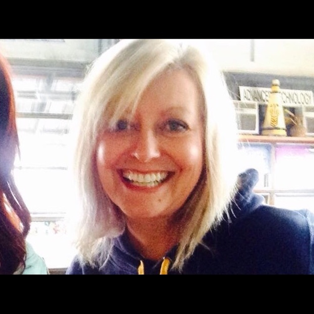 Meet your Posher, Deborah