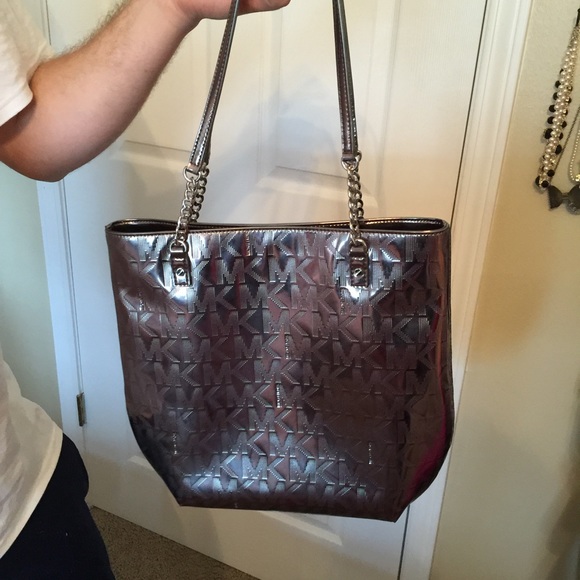 SOLD NWOT Michael Kors purse