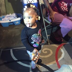 Meet your Posher, Kentria