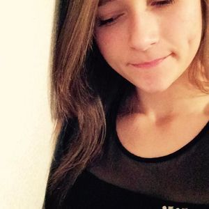 Meet your Posher, Juliya