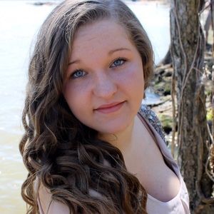 Meet your Posher, Lilly