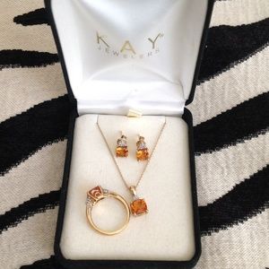 NWT Kay Jewelers 14K Gold Citrine set