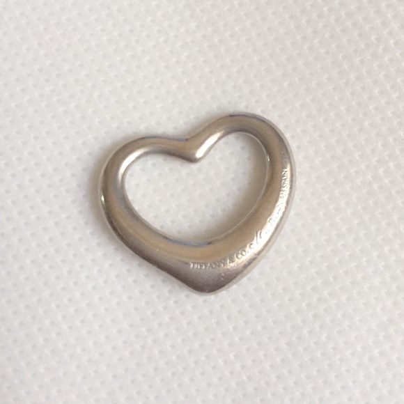 ❗️SOLD❗️Tiffany & Co. Elsa Peretti necklace - Picture 2 of 4