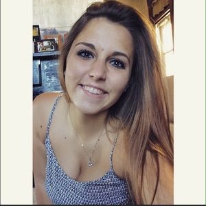 Meet your Posher, Kyla