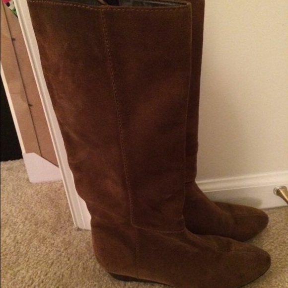 BCBG suede boots