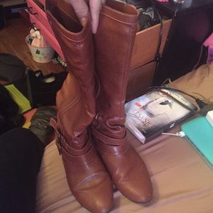 brown boots size 8